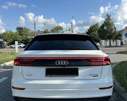 Білий Ауді Q8, об'ємом двигуна 3 л та пробігом 118 тис. км за 64999 $, фото 9 на Automoto.ua