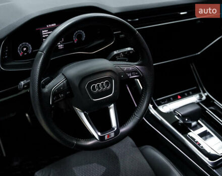 Белый Ауди Q8, объемом двигателя 3 л и пробегом 60 тыс. км за 62300 $, фото 13 на Automoto.ua