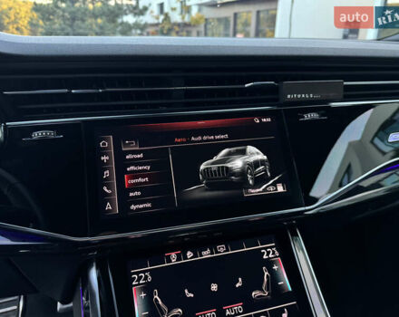 Белый Ауди Q8, объемом двигателя 3 л и пробегом 160 тыс. км за 52900 $, фото 38 на Automoto.ua