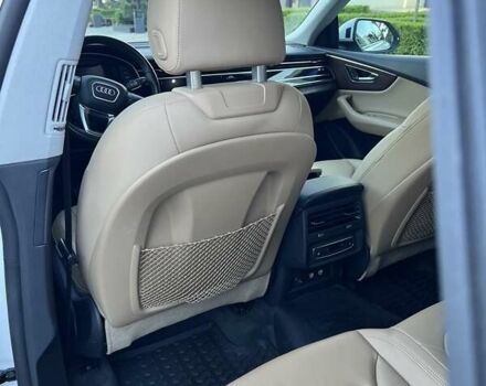 Белый Ауди Q8, объемом двигателя 3 л и пробегом 74 тыс. км за 63999 $, фото 8 на Automoto.ua