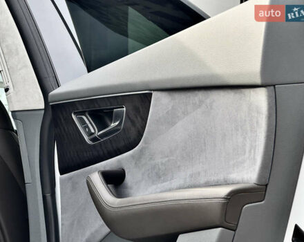 Білий Ауді Q8, об'ємом двигуна 3 л та пробігом 108 тис. км за 54999 $, фото 34 на Automoto.ua