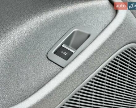 Білий Ауді Q8, об'ємом двигуна 3 л та пробігом 108 тис. км за 54999 $, фото 20 на Automoto.ua