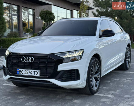 Белый Ауди Q8, объемом двигателя 3 л и пробегом 160 тыс. км за 52900 $, фото 1 на Automoto.ua