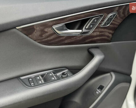 Белый Ауди Q8, объемом двигателя 3 л и пробегом 152 тыс. км за 38999 $, фото 19 на Automoto.ua