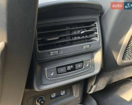 Білий Ауді Q8, об'ємом двигуна 3 л та пробігом 152 тис. км за 42500 $, фото 30 на Automoto.ua