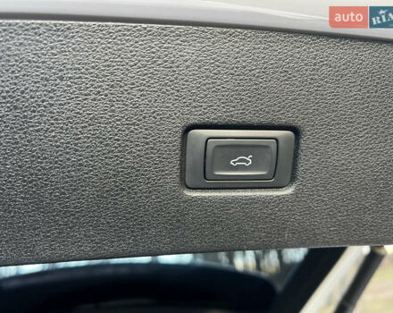 Белый Ауди Q8, объемом двигателя 2.97 л и пробегом 213 тыс. км за 54200 $, фото 15 на Automoto.ua