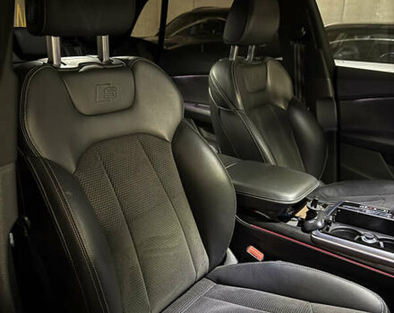 Белый Ауди Q8, объемом двигателя 3 л и пробегом 88 тыс. км за 55000 $, фото 10 на Automoto.ua