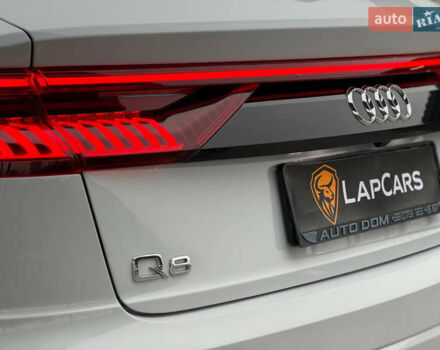 Белый Ауди Q8, объемом двигателя 3 л и пробегом 142 тыс. км за 43000 $, фото 4 на Automoto.ua