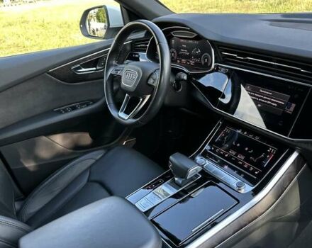 Білий Ауді Q8, об'ємом двигуна 3 л та пробігом 118 тис. км за 64999 $, фото 20 на Automoto.ua