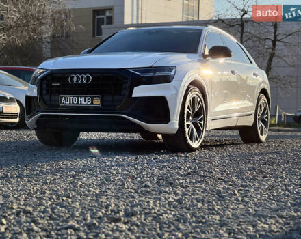 Білий Ауді Q8, об'ємом двигуна 2.97 л та пробігом 214 тис. км за 54000 $, фото 1 на Automoto.ua