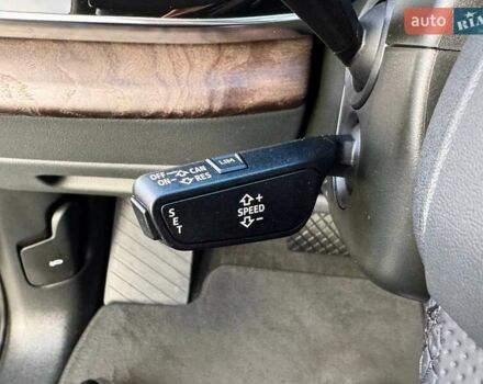 Белый Ауди Q8, объемом двигателя 2.97 л и пробегом 166 тыс. км за 57000 $, фото 51 на Automoto.ua