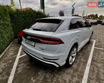 Білий Ауді Q8, об'ємом двигуна 2.97 л та пробігом 165 тис. км за 55900 $, фото 6 на Automoto.ua