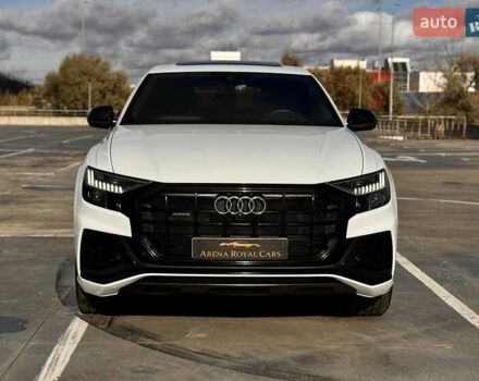 Белый Ауди Q8, объемом двигателя 2.97 л и пробегом 166 тыс. км за 57000 $, фото 4 на Automoto.ua