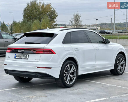 Белый Ауди Q8, объемом двигателя 2.97 л и пробегом 65 тыс. км за 65000 $, фото 7 на Automoto.ua