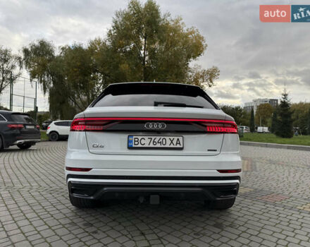 Ауди Q8 2020 в Львове на Automoto.ua Белый Ауди Q8, объемом двигателя 3 л и пробегом 76 тыс. км за 64100 $, фото 9 на Automoto.ua