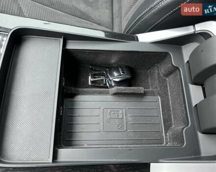 Белый Ауди Q8, объемом двигателя 3 л и пробегом 110 тыс. км за 63300 $, фото 89 на Automoto.ua