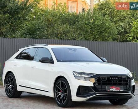 Белый Ауди Q8, объемом двигателя 3 л и пробегом 107 тыс. км за 74267 $, фото 1 на Automoto.ua