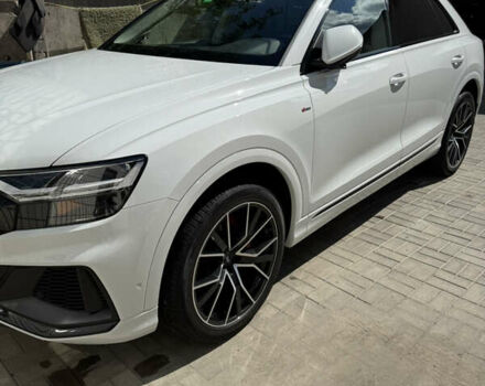 Білий Ауді Q8, об'ємом двигуна 3 л та пробігом 30 тис. км за 59000 $, фото 32 на Automoto.ua