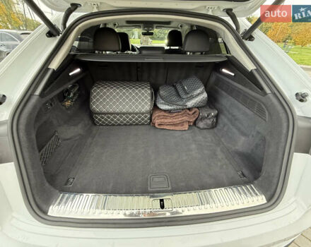 Ауди Q8 2020 в Львове на Automoto.ua Белый Ауди Q8, объемом двигателя 3 л и пробегом 76 тыс. км за 64100 $, фото 31 на Automoto.ua