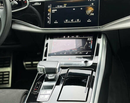 Белый Ауди Q8, объемом двигателя 2.97 л и пробегом 65 тыс. км за 65000 $, фото 33 на Automoto.ua