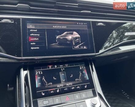 Белый Ауди Q8, объемом двигателя 3 л и пробегом 110 тыс. км за 63300 $, фото 76 на Automoto.ua