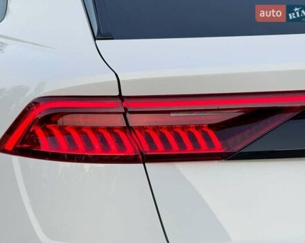 Белый Ауди Q8, объемом двигателя 3 л и пробегом 107 тыс. км за 74267 $, фото 26 на Automoto.ua