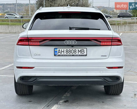 Белый Ауди Q8, объемом двигателя 2.97 л и пробегом 65 тыс. км за 65000 $, фото 8 на Automoto.ua