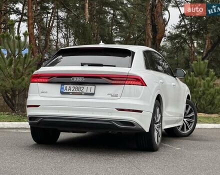 Белый Ауди Q8, объемом двигателя 3 л и пробегом 110 тыс. км за 63300 $, фото 25 на Automoto.ua