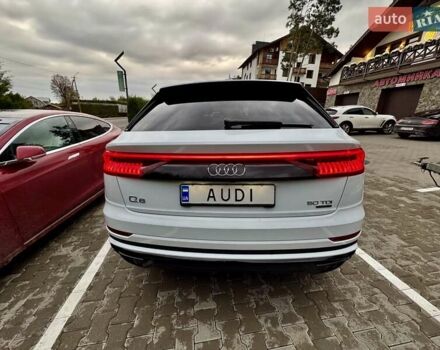 Білий Ауді Q8, об'ємом двигуна 2.97 л та пробігом 165 тис. км за 55900 $, фото 11 на Automoto.ua