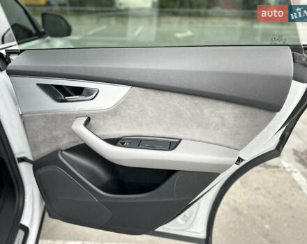 Белый Ауди Q8, объемом двигателя 2.97 л и пробегом 65 тыс. км за 65000 $, фото 30 на Automoto.ua