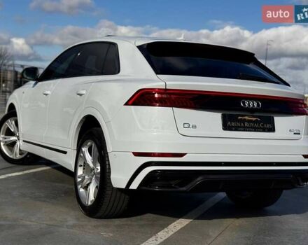 Белый Ауди Q8, объемом двигателя 2.97 л и пробегом 166 тыс. км за 57000 $, фото 11 на Automoto.ua