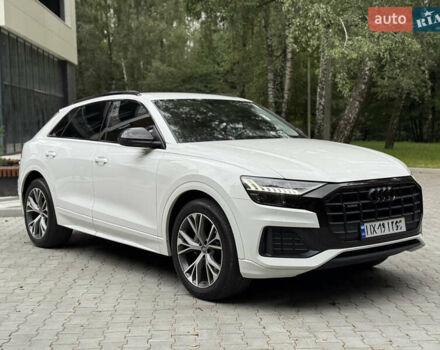 Белый Ауди Q8, объемом двигателя 2.97 л и пробегом 47 тыс. км за 64000 $, фото 2 на Automoto.ua