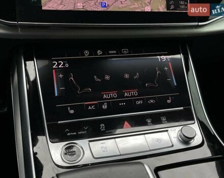 Белый Ауди Q8, объемом двигателя 2.97 л и пробегом 65 тыс. км за 65500 $, фото 20 на Automoto.ua