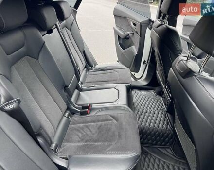 Белый Ауди Q8, объемом двигателя 3 л и пробегом 110 тыс. км за 63300 $, фото 71 на Automoto.ua