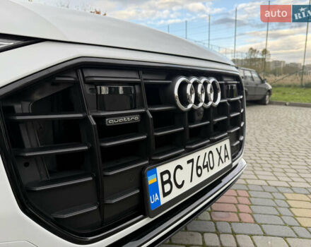 Ауди Q8 2020 в Львове на Automoto.ua Белый Ауди Q8, объемом двигателя 3 л и пробегом 76 тыс. км за 64100 $, фото 18 на Automoto.ua