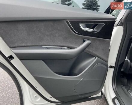 Белый Ауди Q8, объемом двигателя 3 л и пробегом 110 тыс. км за 63300 $, фото 60 на Automoto.ua