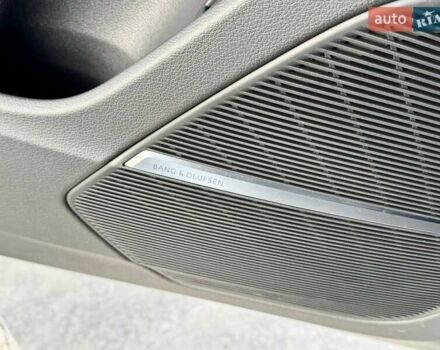 Белый Ауди Q8, объемом двигателя 2.97 л и пробегом 166 тыс. км за 57000 $, фото 52 на Automoto.ua