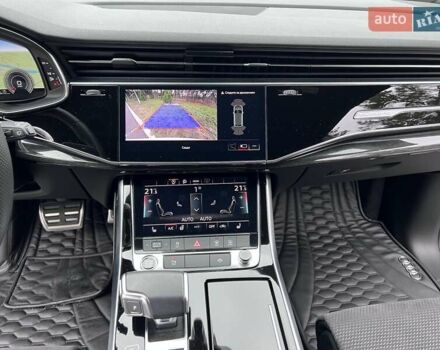 Белый Ауди Q8, объемом двигателя 3 л и пробегом 110 тыс. км за 63300 $, фото 66 на Automoto.ua