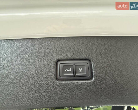 Ауди Q8 2020 в Львове на Automoto.ua Белый Ауди Q8, объемом двигателя 3 л и пробегом 76 тыс. км за 64100 $, фото 29 на Automoto.ua