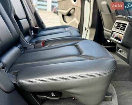 Белый Ауди Q8, объемом двигателя 2.97 л и пробегом 166 тыс. км за 57000 $, фото 33 на Automoto.ua