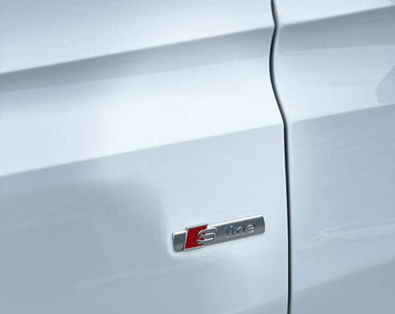 Белый Ауди Q8, объемом двигателя 2.97 л и пробегом 65 тыс. км за 65000 $, фото 14 на Automoto.ua