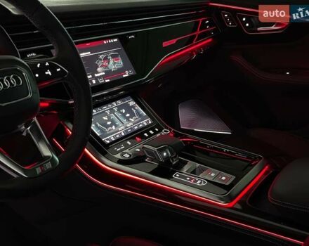 Белый Ауди Q8, объемом двигателя 3 л и пробегом 107 тыс. км за 74267 $, фото 143 на Automoto.ua