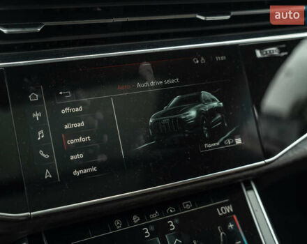 Белый Ауди Q8, объемом двигателя 3 л и пробегом 51 тыс. км за 55800 $, фото 51 на Automoto.ua
