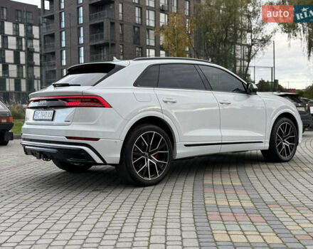 Ауди Q8 2020 в Львове на Automoto.ua Белый Ауди Q8, объемом двигателя 3 л и пробегом 76 тыс. км за 64100 $, фото 4 на Automoto.ua