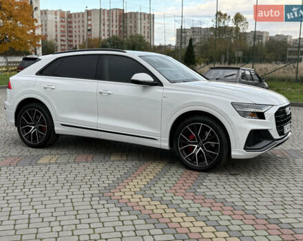 Ауди Q8 2020 в Львове на Automoto.ua Белый Ауди Q8, объемом двигателя 3 л и пробегом 76 тыс. км за 64100 $, фото 3 на Automoto.ua