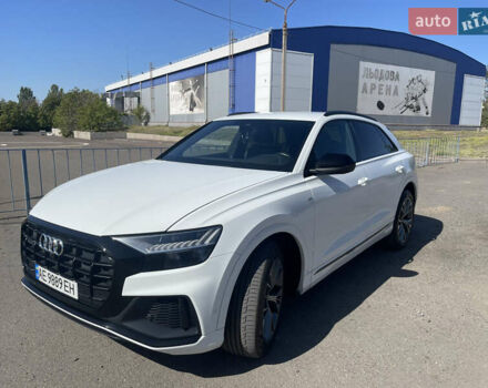 Белый Ауди Q8, объемом двигателя 2.97 л и пробегом 87 тыс. км за 70000 $, фото 3 на Automoto.ua