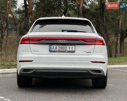 Белый Ауди Q8, объемом двигателя 3 л и пробегом 110 тыс. км за 63300 $, фото 27 на Automoto.ua