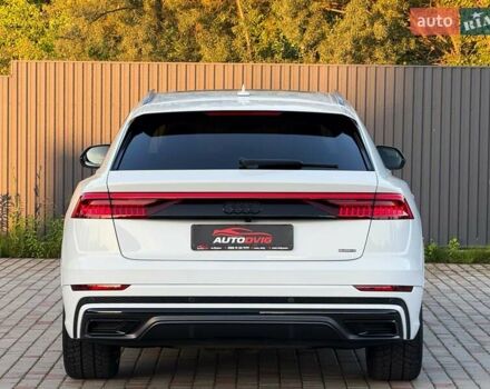 Белый Ауди Q8, объемом двигателя 3 л и пробегом 107 тыс. км за 74267 $, фото 4 на Automoto.ua