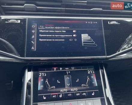 Белый Ауди Q8, объемом двигателя 3 л и пробегом 110 тыс. км за 63300 $, фото 80 на Automoto.ua