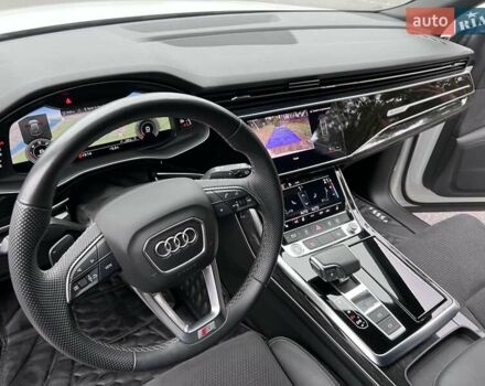 Белый Ауди Q8, объемом двигателя 3 л и пробегом 110 тыс. км за 63300 $, фото 59 на Automoto.ua